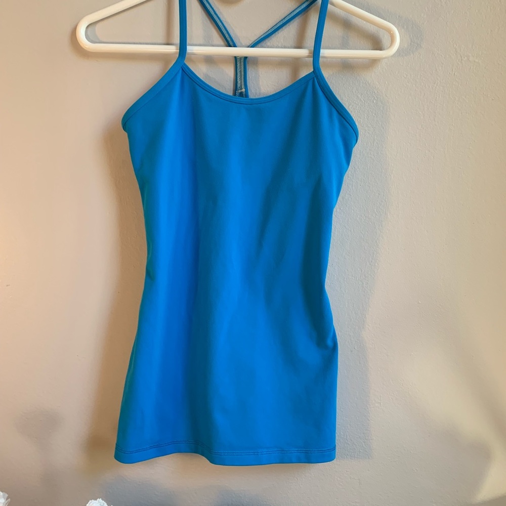 Lululemon power Y tank- size 4